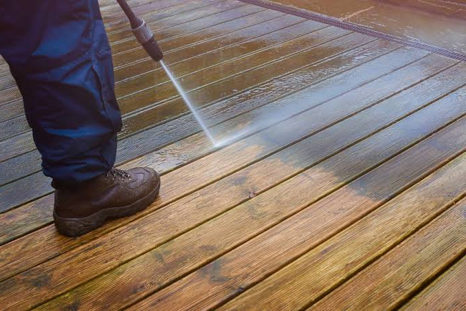 deck-cleaning-waterblasting-auckland-nz